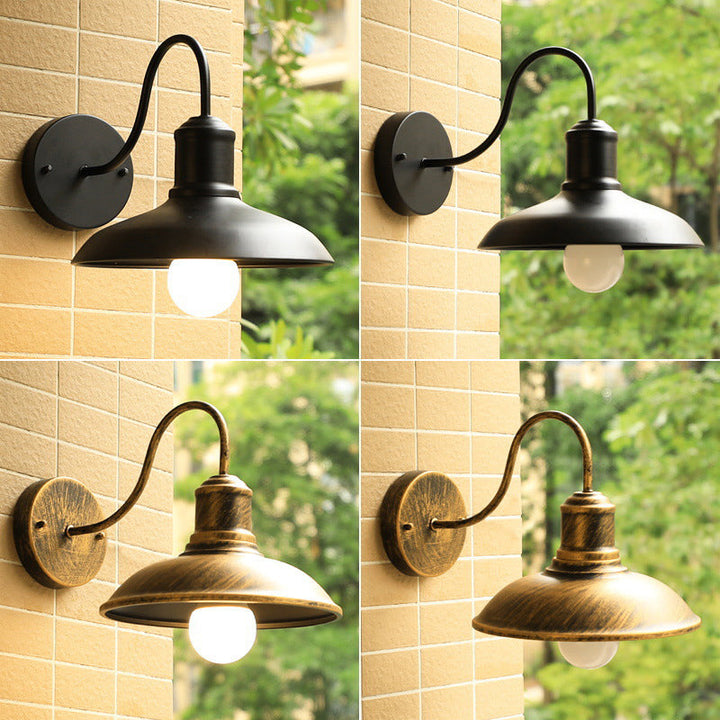 Retro Loft Dome Żelazo Na Zewnątrz Wodoodporna Lampa Ścienna Szkło Łukowe 1-Światło | Karnz