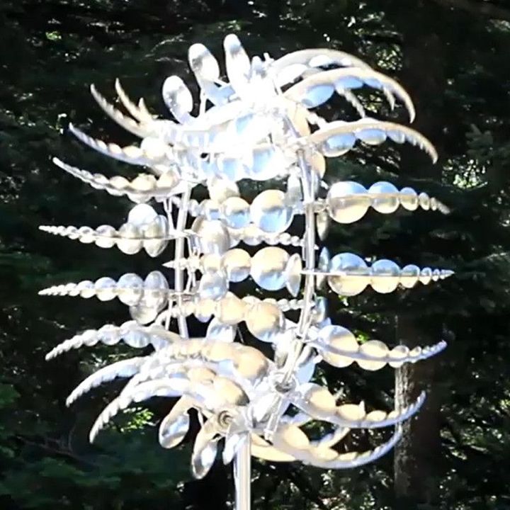 Unikalna i magiczna metalowa wiatrak