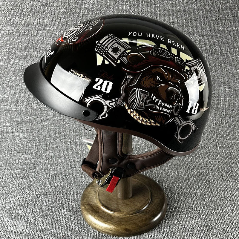 Kask miejski dla choppera o minimalistycznym designie