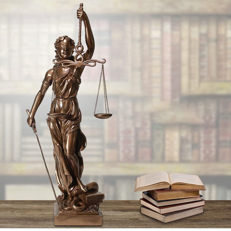 Statua dekoracyjna bogini sprawiedliwości