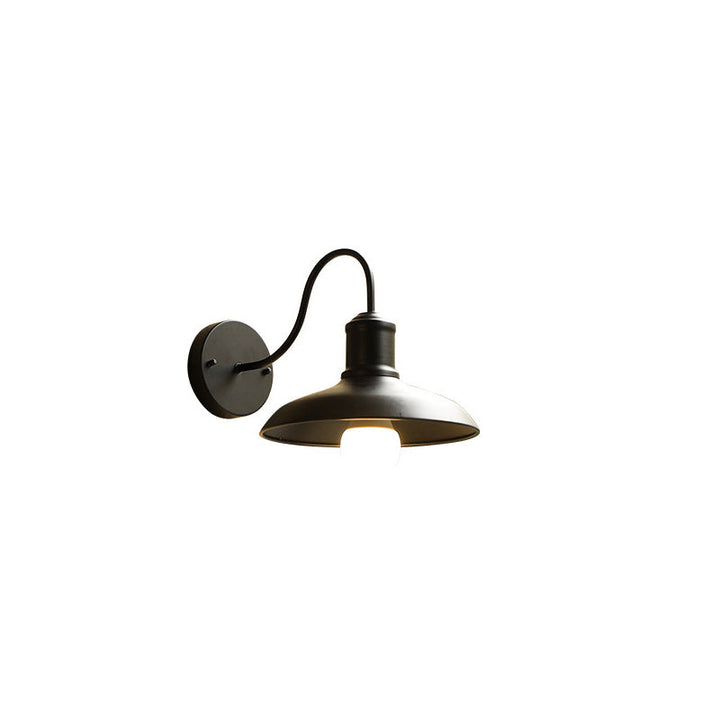 Retro Loft Dome Żelazo Zewnętrzny Wodoodporny 1-Świetlny Zakrzywiony Ramie Ścienna Lampa Sconce | Karnz