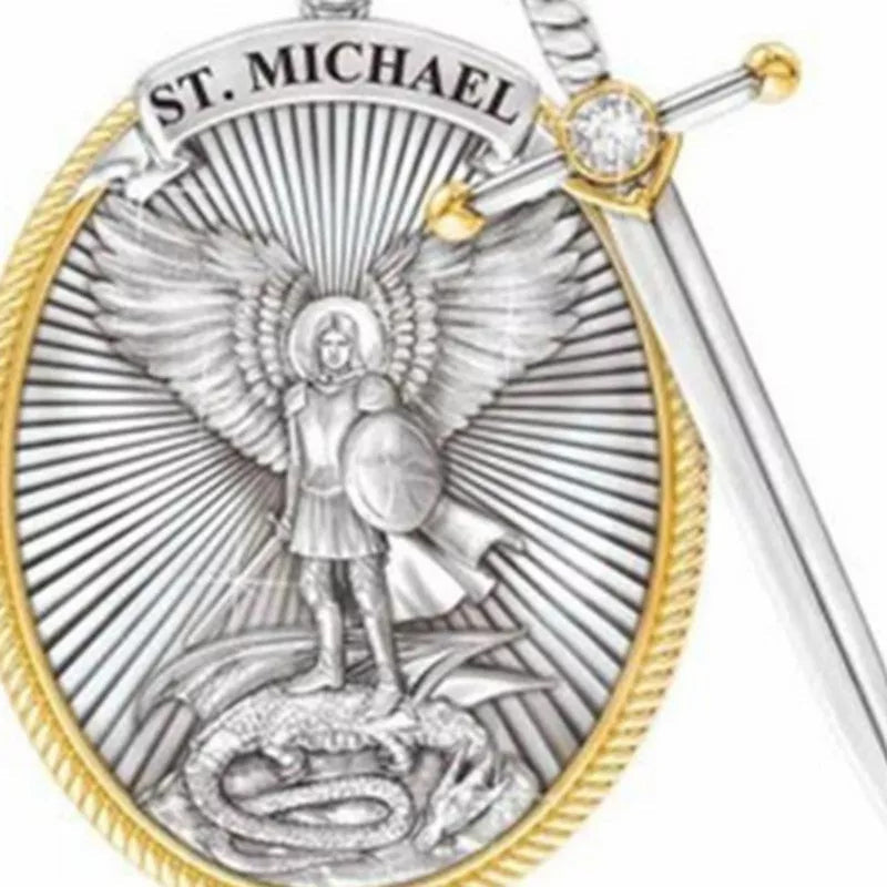 Wisiorek z Aniołem Stróżem Michałem