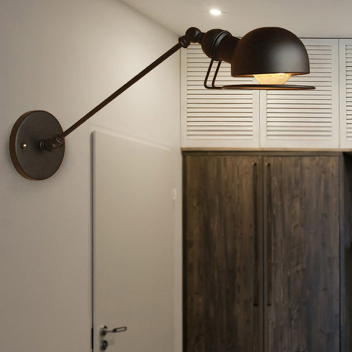 Kinkiet ścienny vintage industrial – lampa żelazna z ruchomym ramieniem, czarny metal