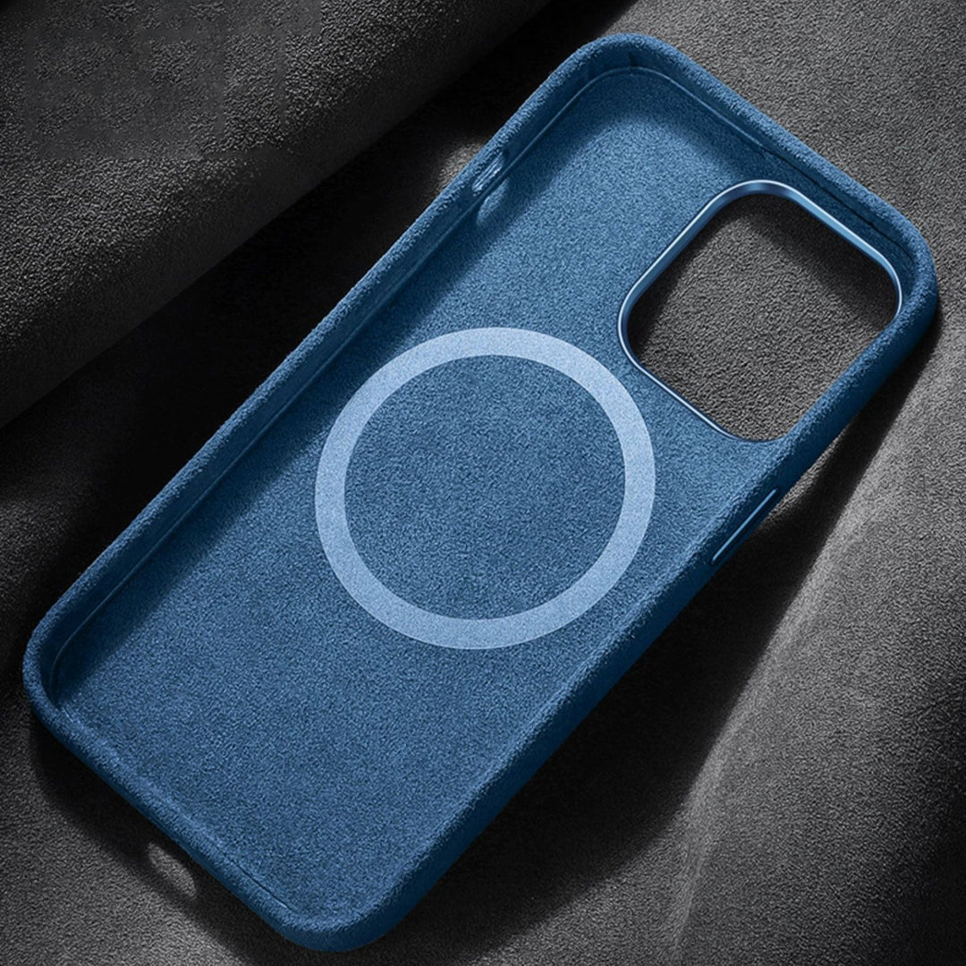 Włoskie etui Alcantara z magnesem na iPhone&