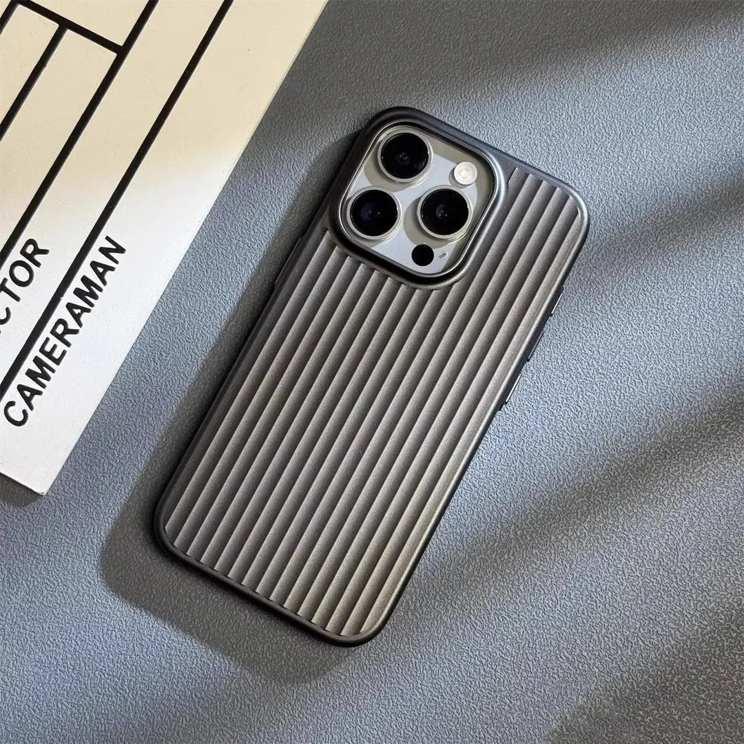 NoviroaShield | Ultra-cienkie wstrząsoodporne etui na telefon z ochroną przed upadkiem | Karnz