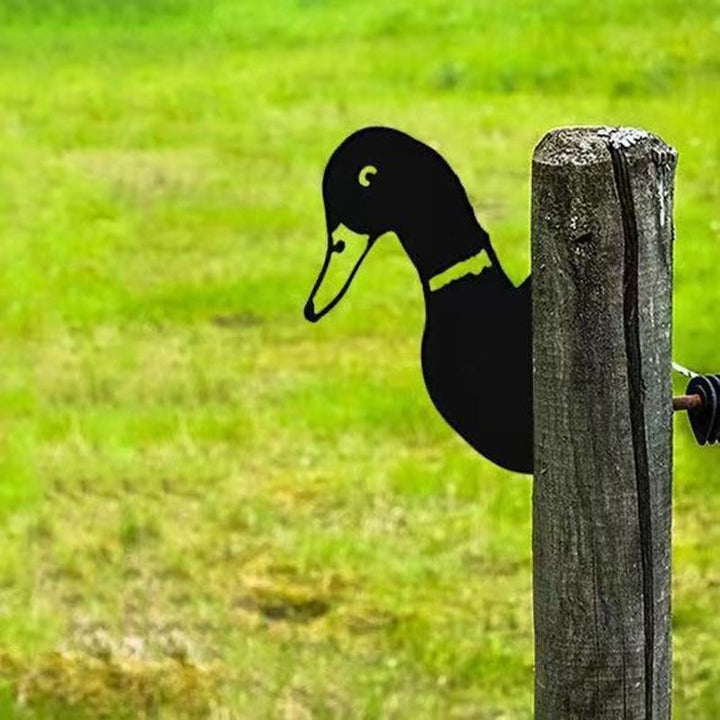 Zewnętrzna dekoracja ogrodowa - Metalowa sztuka kozy szpiegującej | Karnz
