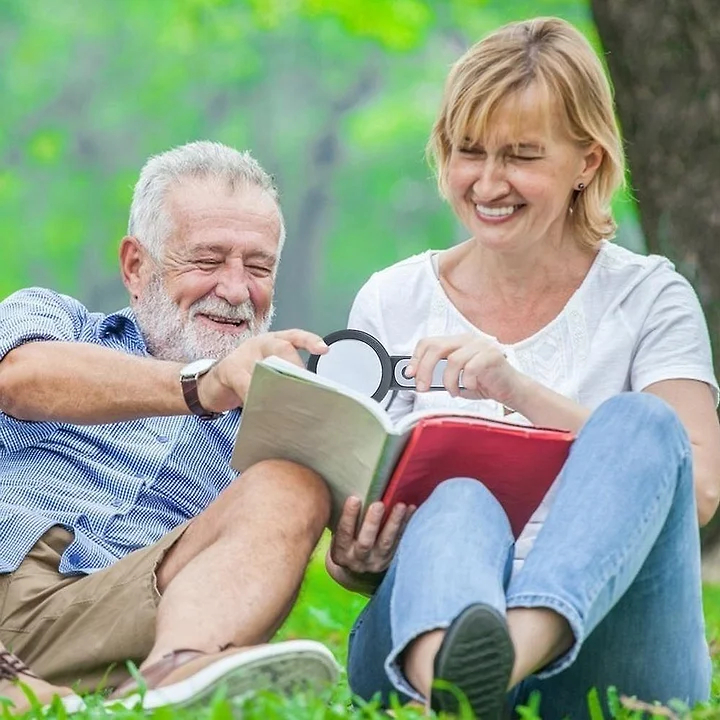 30-krotna lupa dla seniorów - ZoomXpert