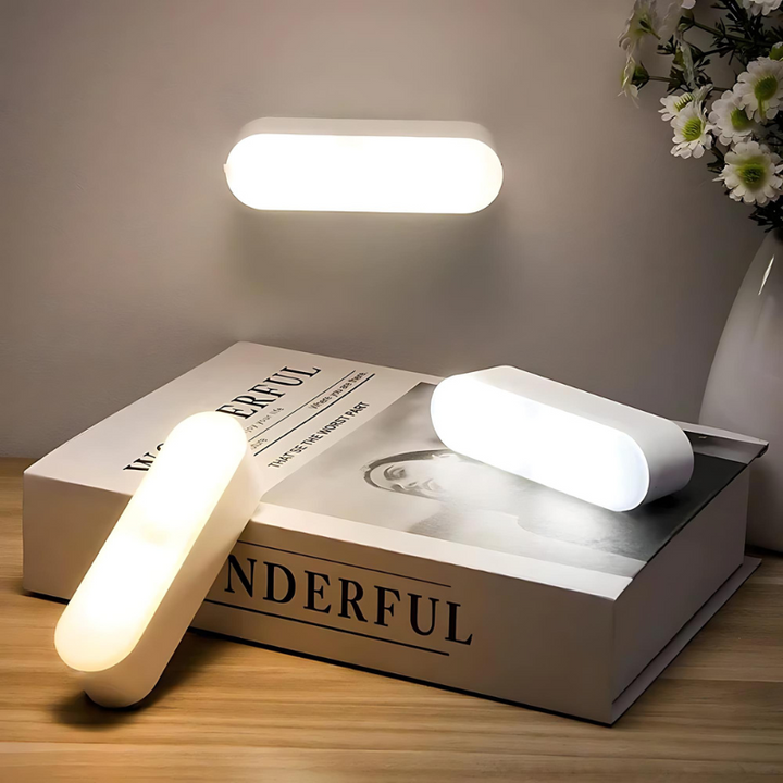 Lampa ścienna LED z czujnikiem ruchu i ładowaniem USB
