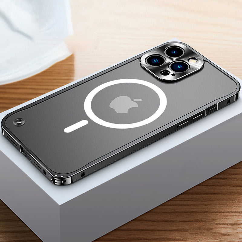 Magnetyczna obudowa ładująca z metalową ramą do iPhone&