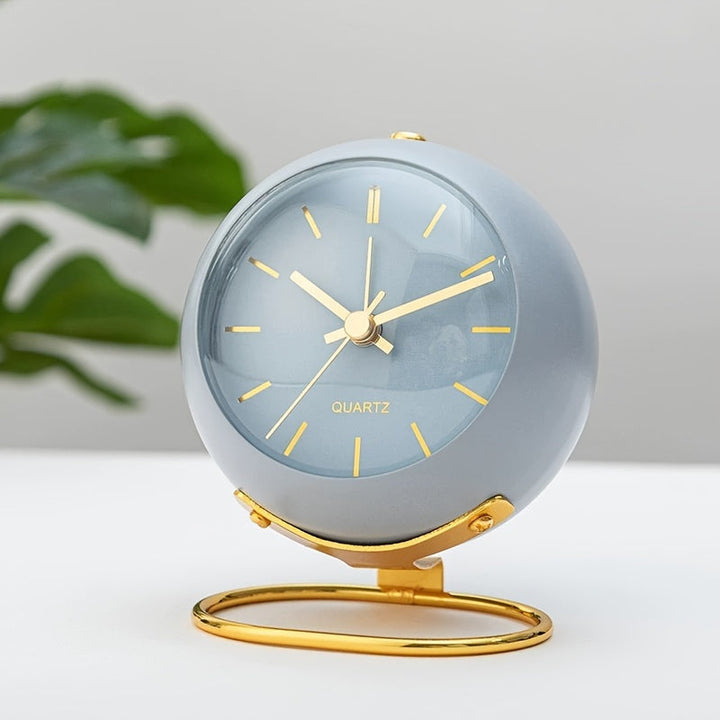 TimelessBell – Retro-Analogowy budzik z cichym mechanizmem | Karnz