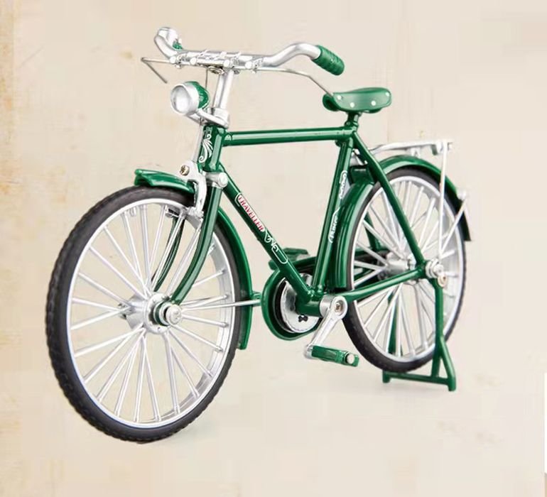 Model roweru w skali 1:1 do samodzielnego złożenia