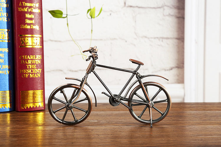 Model roweru w skali 1:1 do samodzielnego złożenia