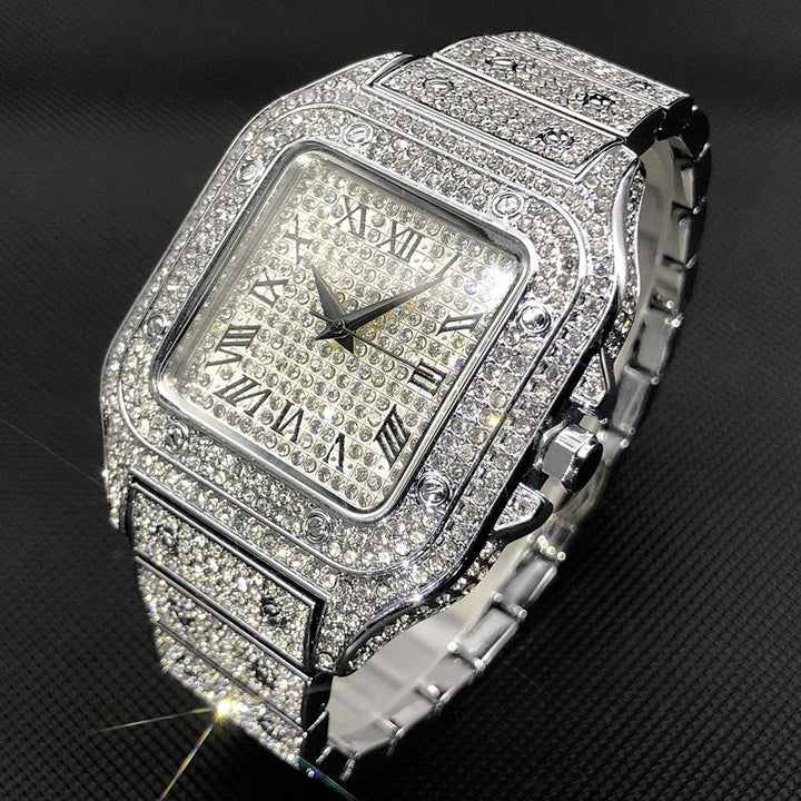 Karnz | Zegarek Męski MISSFOX Ice Out Square | Powłoka Nano-Vakuum 18K Złota | Szwajcarski Mechanizm Kwarcowy | Całkowicie Wypełniony Diamentami Labolatoryjnymi | Obudowa ze Stali Nierdzewnej | Wodoodporny 3 ATM