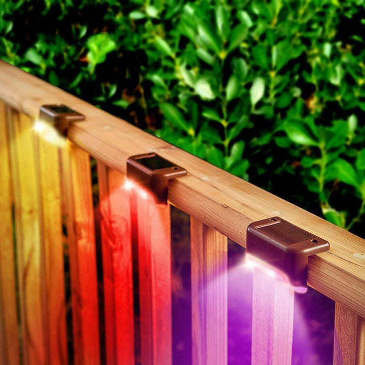 Wodoodporne solarne lampy schodowe do użytku zewnętrznego (4 sztuki)