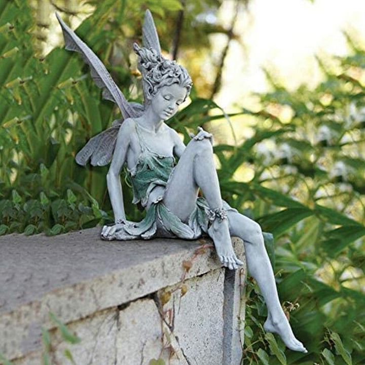 Sandsberg Siedząca Wróżka Ogród Statua