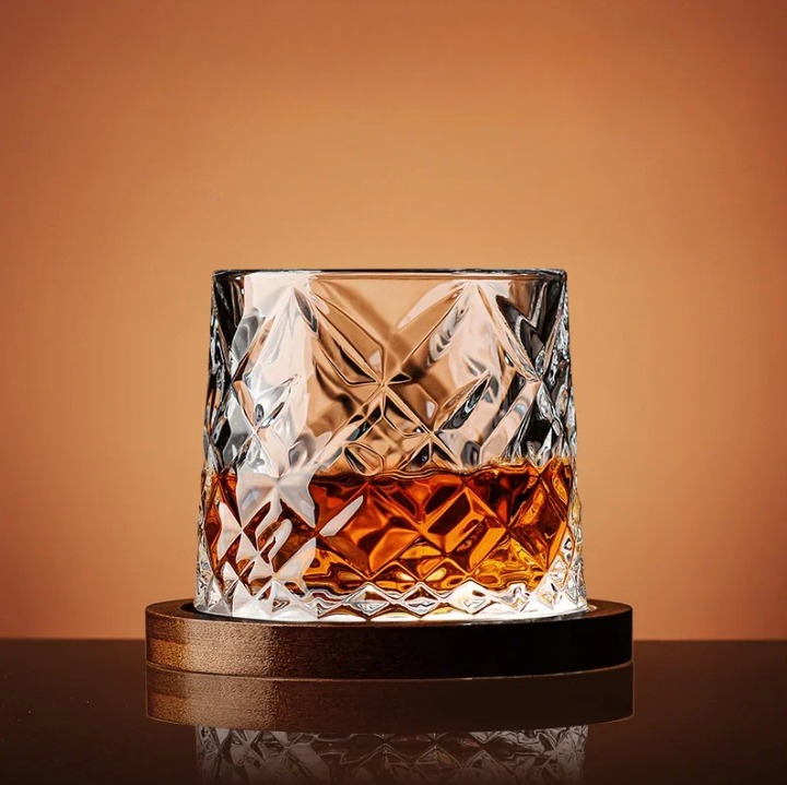 WhiskeySpin - Premium obracająca się szklanka do whisky Karnz