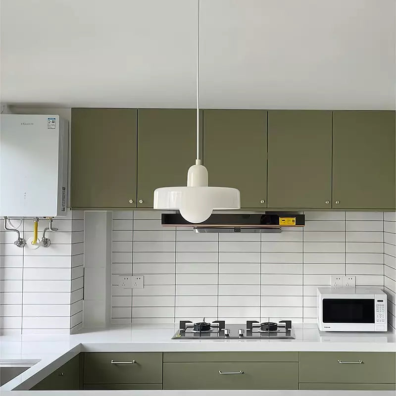 Kolorowa lampa wisząca w stylu Bauhaus - StiloGlas | Karnz