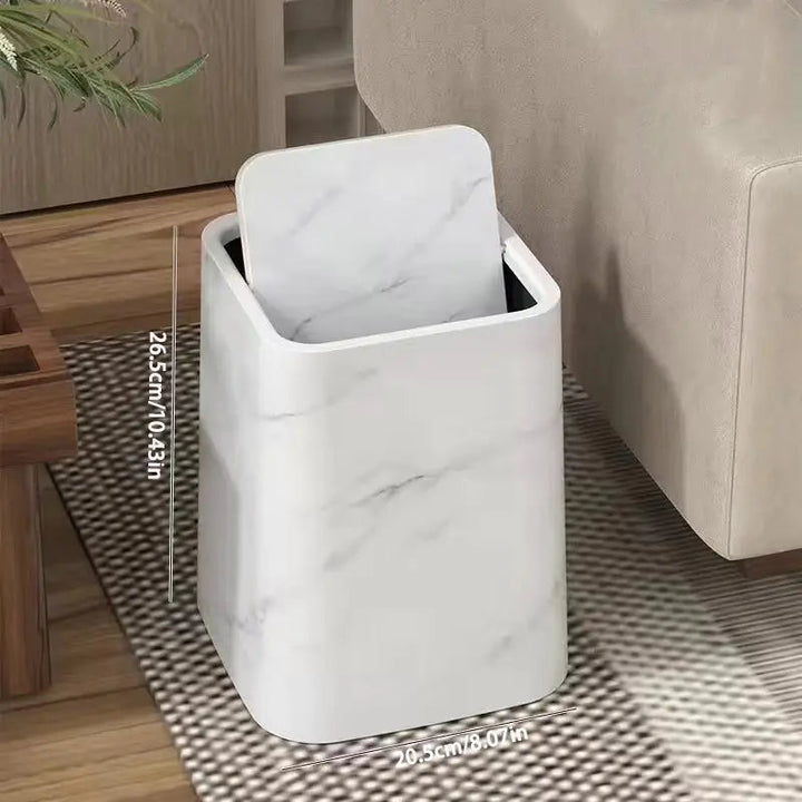 Elegancki kosz na śmieci w marmurowym designie z pokrywą na zawiasach