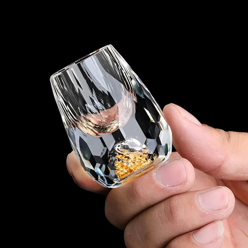 Luksusowe kryształowe kieliszki z płatkami złota – Ręcznie robione – Zestaw 2 sztuk – Do whisky i napojów premium
