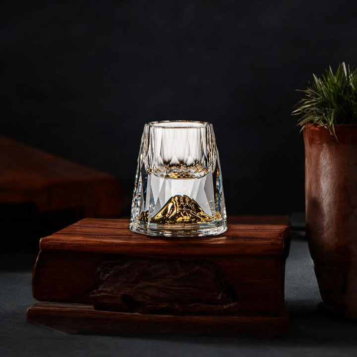 Luksusowe kryształowe kieliszki z płatkami złota – Ręcznie robione – Zestaw 2 sztuk – Do whisky i napojów premium
