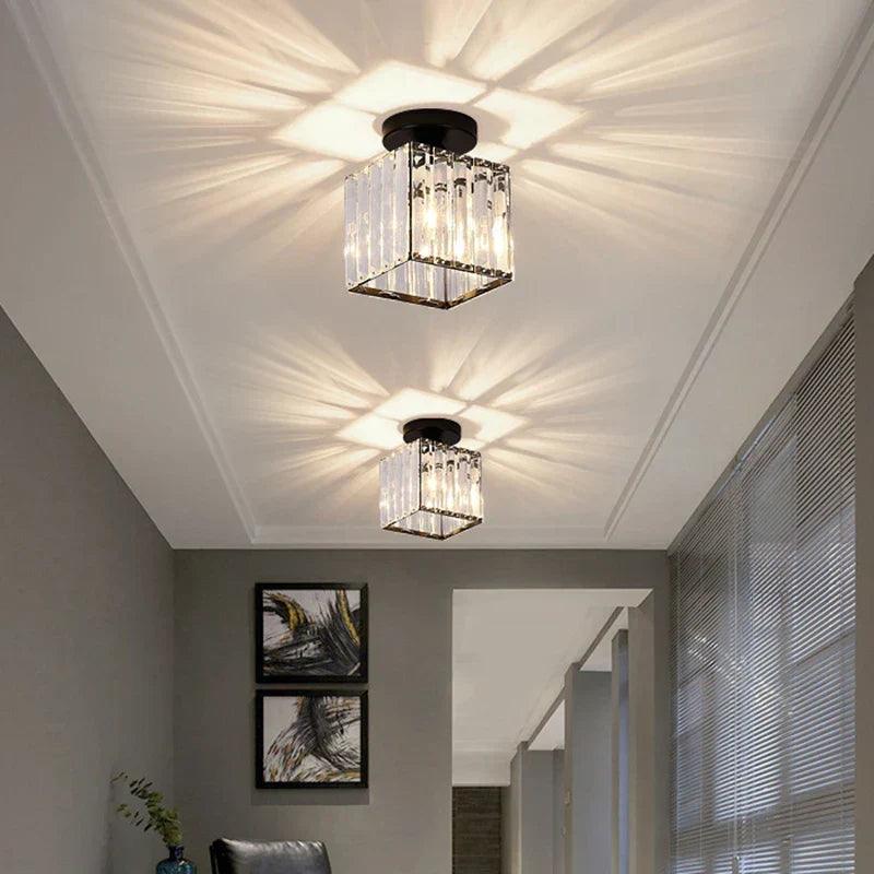 Lampa sufitowa kryształowa – Luksusowy klosz z kryształu do przedpokoju i salonu | Karnz