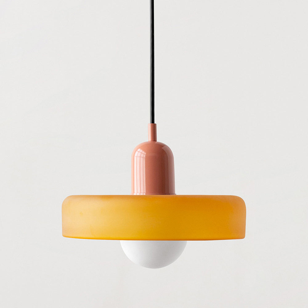 Kolorowa lampa wisząca w stylu Bauhaus - StiloGlas | Karnz