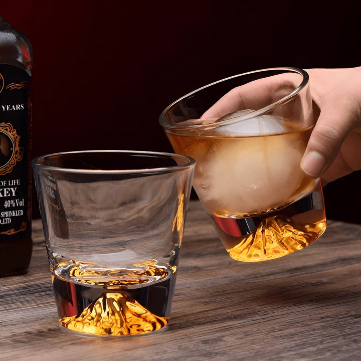 Szklanki do whisky z motywem Fuji – Elegancki zestaw dla koneserów