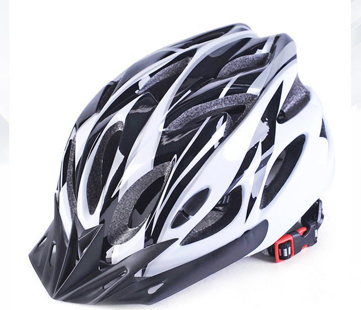 Kask rowerowy z aerodynamicznym designem i optymalną wentylacją Karnz