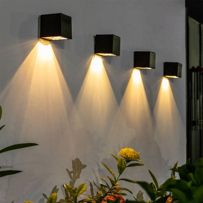 Solarna lampa LED na zewnątrz | Karnz