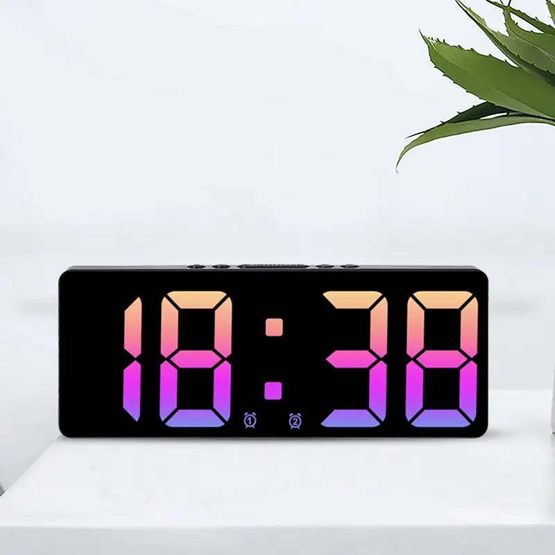 Zegar LED Sandsberg z kontrolą głosową | Cichy tryb nocny | Nowoczesny design