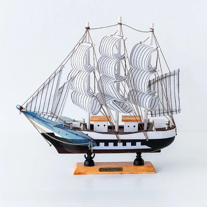 Karnz | Royaleva Nordic Holz Segelboot Skulptur - LED podświetlana dekoracja, zasilana bateriami