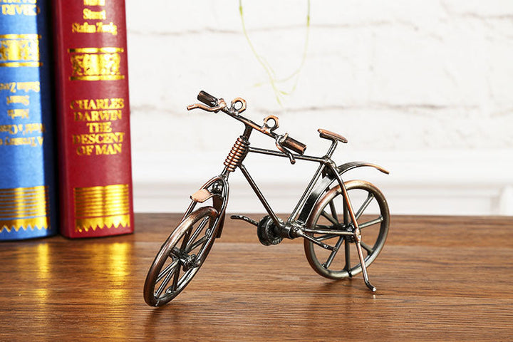 Model roweru w skali 1:1 do samodzielnego złożenia