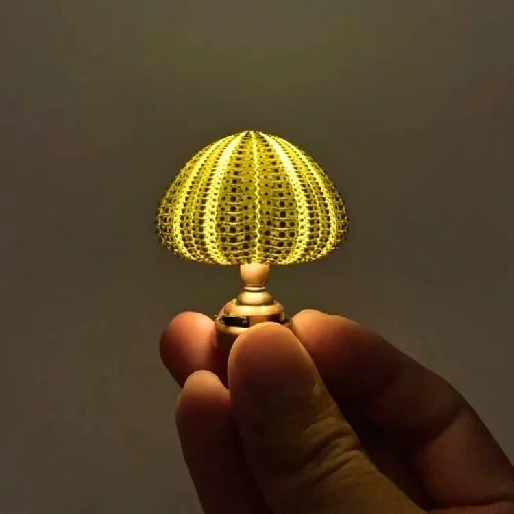 LumiCraft – Unikalna lampa stołowa DIY z naturalną muszlą dla przytulnej atmosfery
