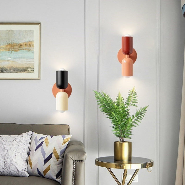 Nowoczesna skandynawska lampa ścienna