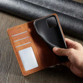 Etui skórzane na iPhone'a z magnetycznym zapięciem i ochroną