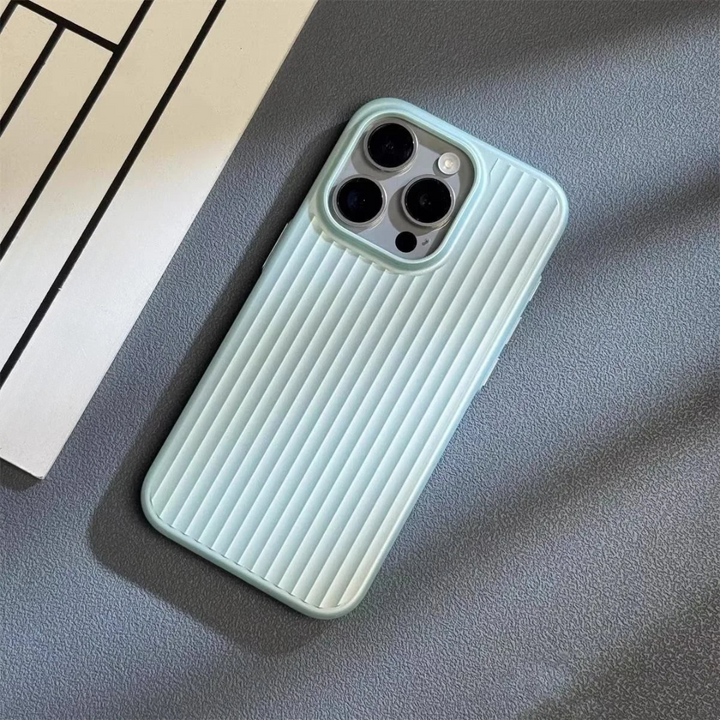 Szczupła, wstrząsoodporna etui na telefon z żebrowaną, matową powierzchnią