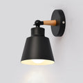 Skandynawska metalowa lampa nocna na ścianę z dotykowym sterowaniem | Karnz