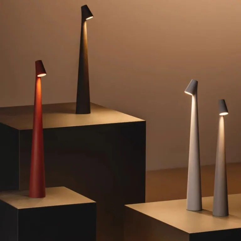 Karnz | Nordyckie minimalistyczne lampy nastrojowe | Bezprzewodowe | LED | Lampa do czytania | Lampa stołowa